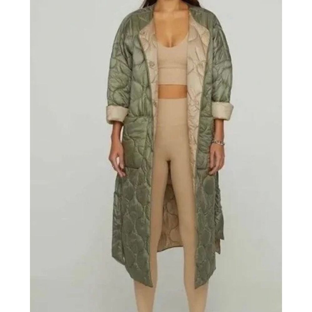 Carbon38 Puffer Trench Coat Womens Large NWT Green Blanket Onion Quilted Long Be